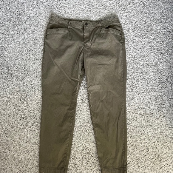 Orvis Pants Straight Fit Canvas Flat Front Pants in Olive Green Size 14 - Picture 7 of 7